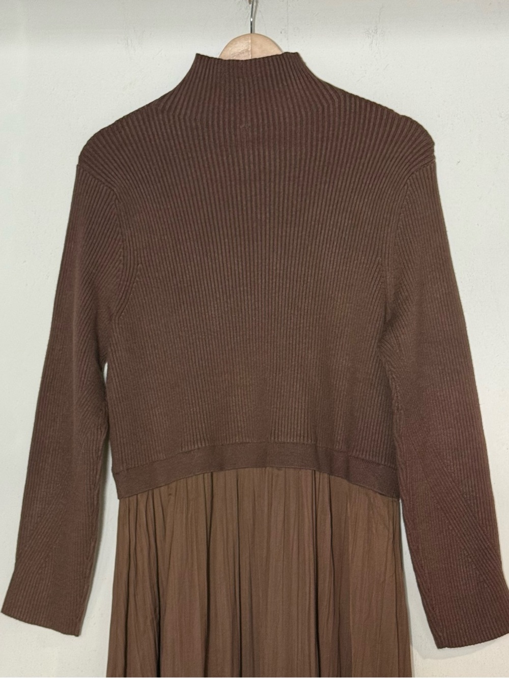 Anthropologie Twofer Knit Ribbed Satin Pleated Maxi Dress Size 2X Brown - Picture 6 of 14